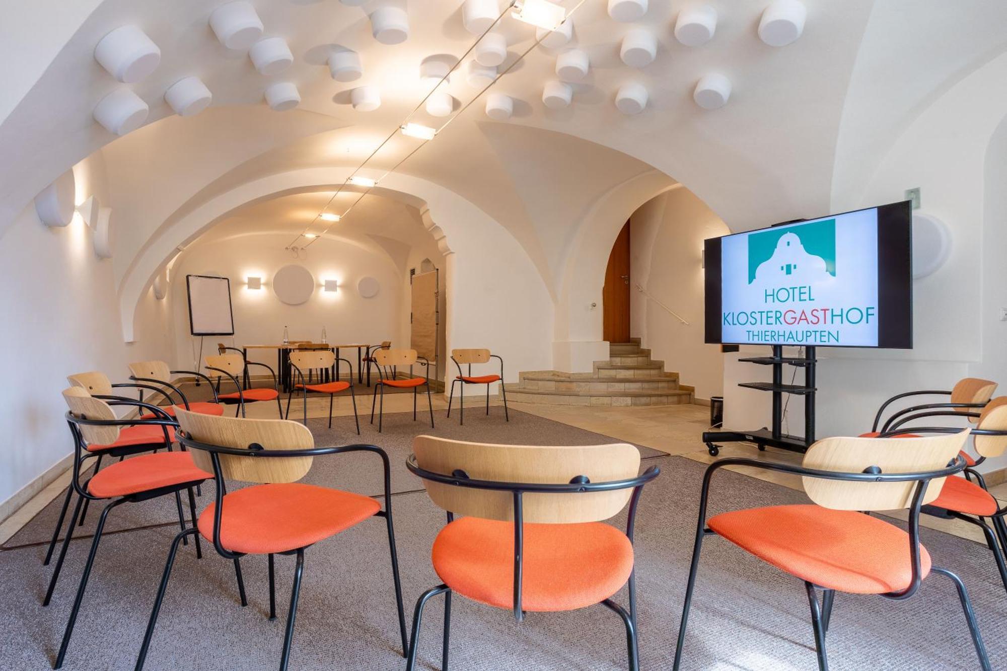 Hotel Klostergasthof Thierhaupten Екстер'єр фото