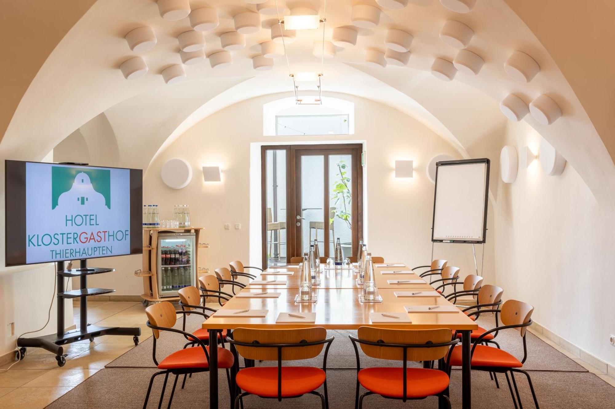 Hotel Klostergasthof Thierhaupten Екстер'єр фото